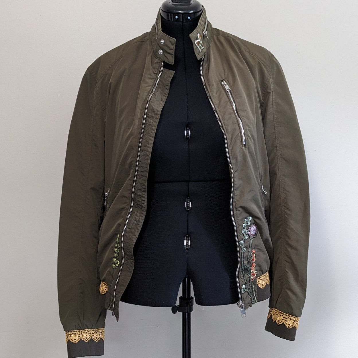 Green zip jacket with lace, floral and butterfly